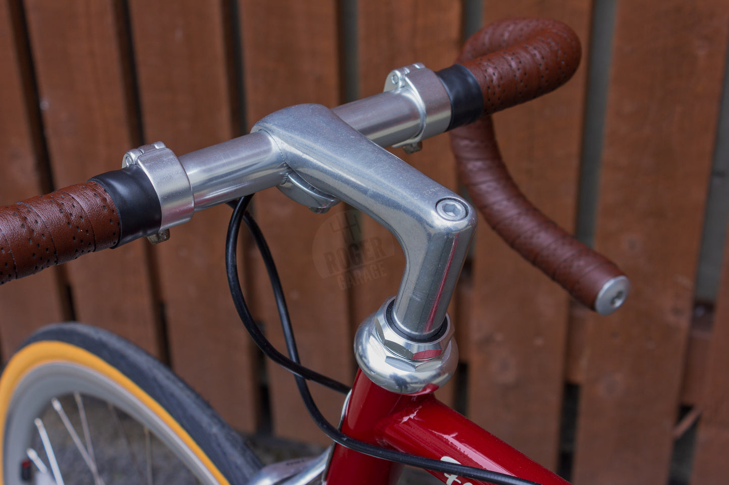 Fuji Feather 2022 Vintage Single Speed Fixie Fixed Gear