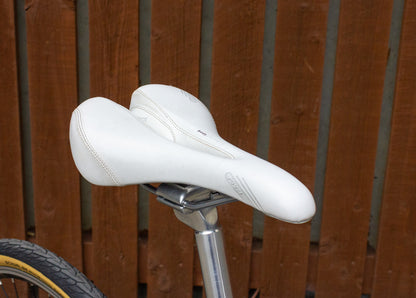 Specialized Vita Women’s Hybrid bike