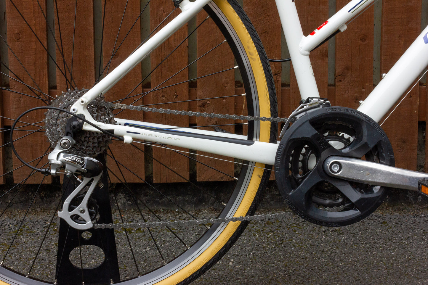 Specialized Vita Women’s Hybrid bike