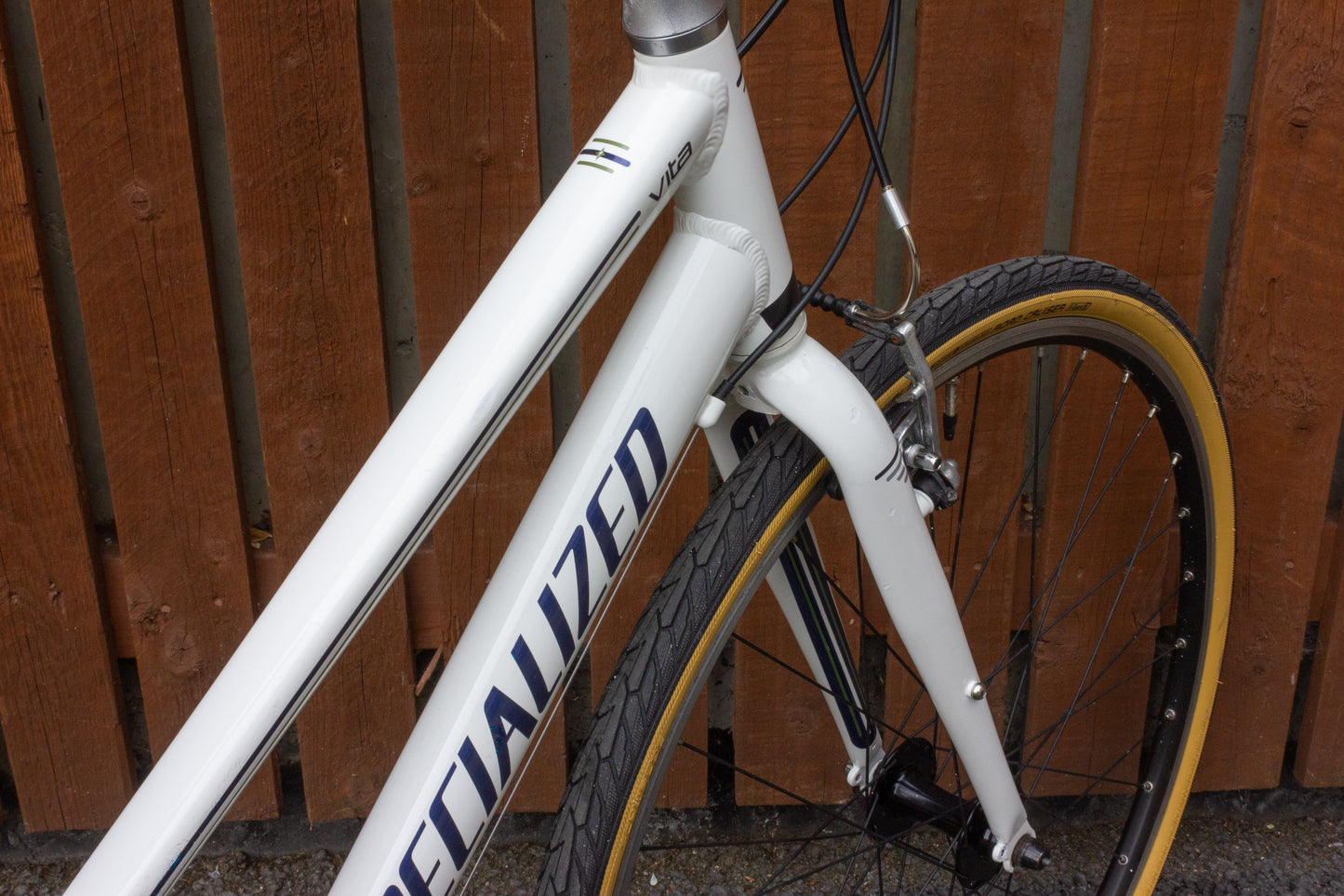 Specialized Vita Women’s Hybrid bike