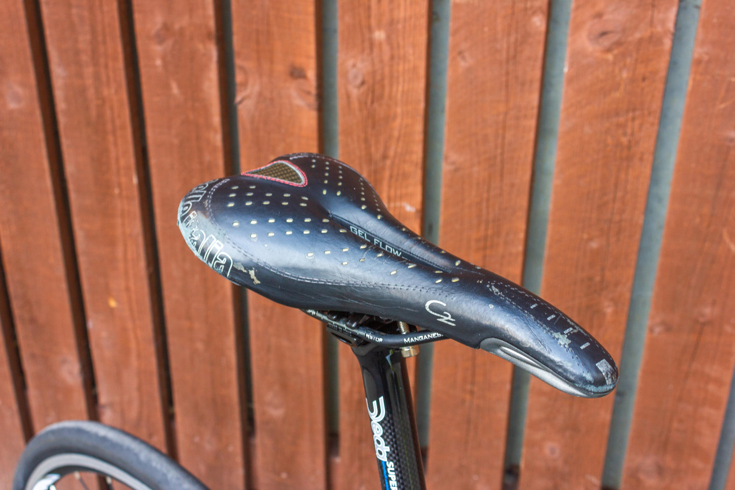 Trek 1.5 Road Bike 2010 Lightweight 105 Continental puncture proof