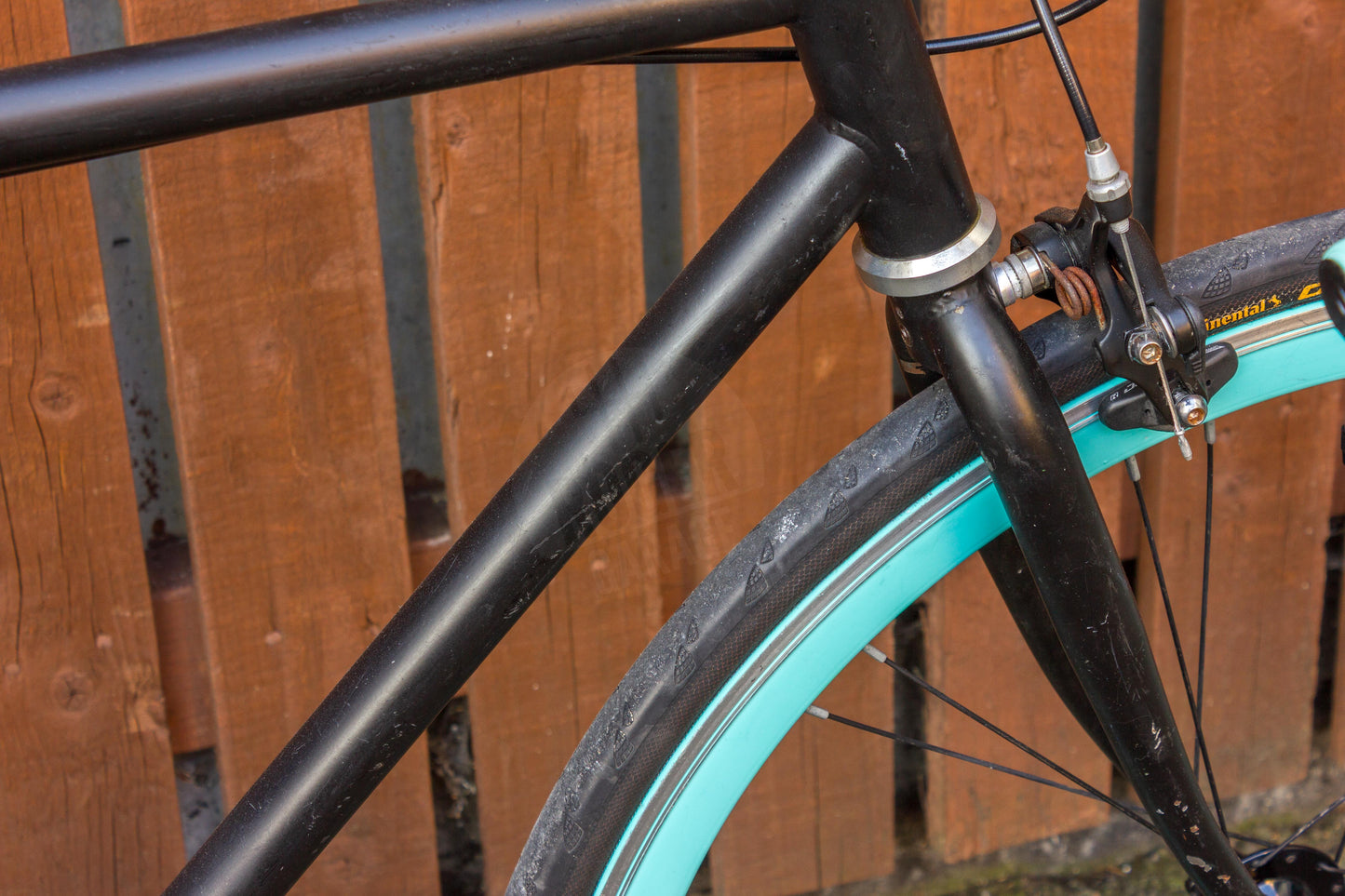 No Logo Fixie (2010) - Minimalist Style, Maximum Performance