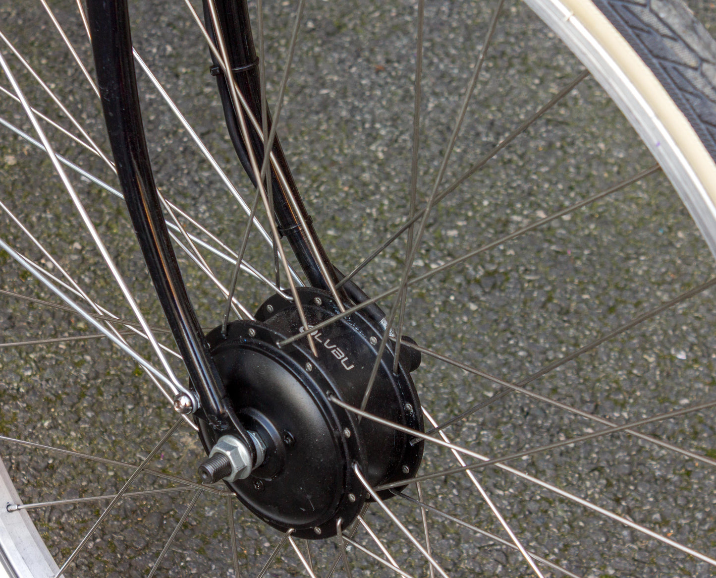 Raleigh Ebony 1980s E-Vintage electric classic ladies bike