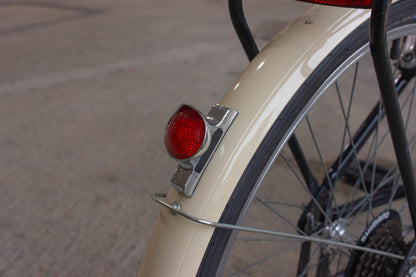 Gitane Classic town ladies Bike good condition basket and light