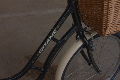 Gitane Classic town ladies Bike good condition basket and light