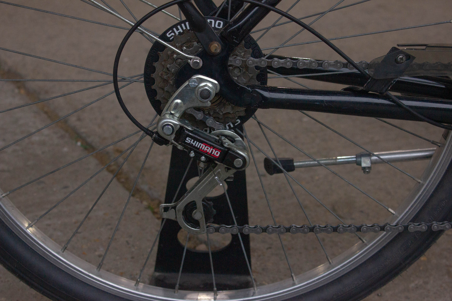 Gitane Classic town ladies Bike good condition basket and light