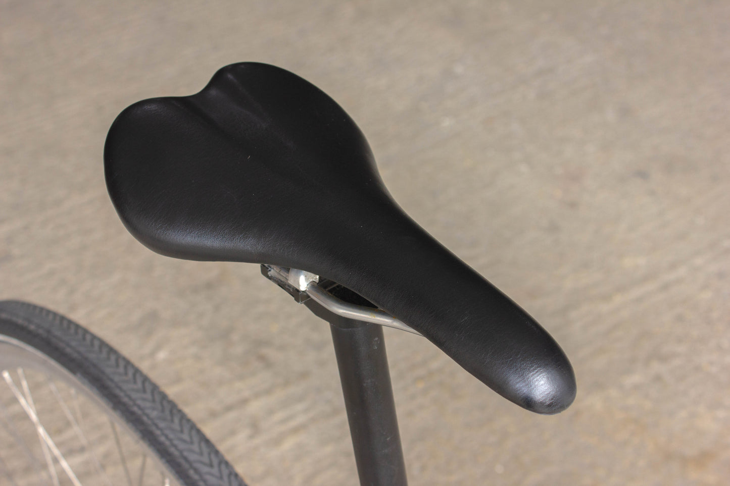 6ku single speed bike bmx style custom built good condition